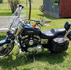 Meet your Posher, Mickeyjoe